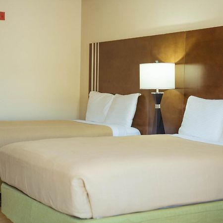 Serena Inn Citrus Ridge 외부 사진