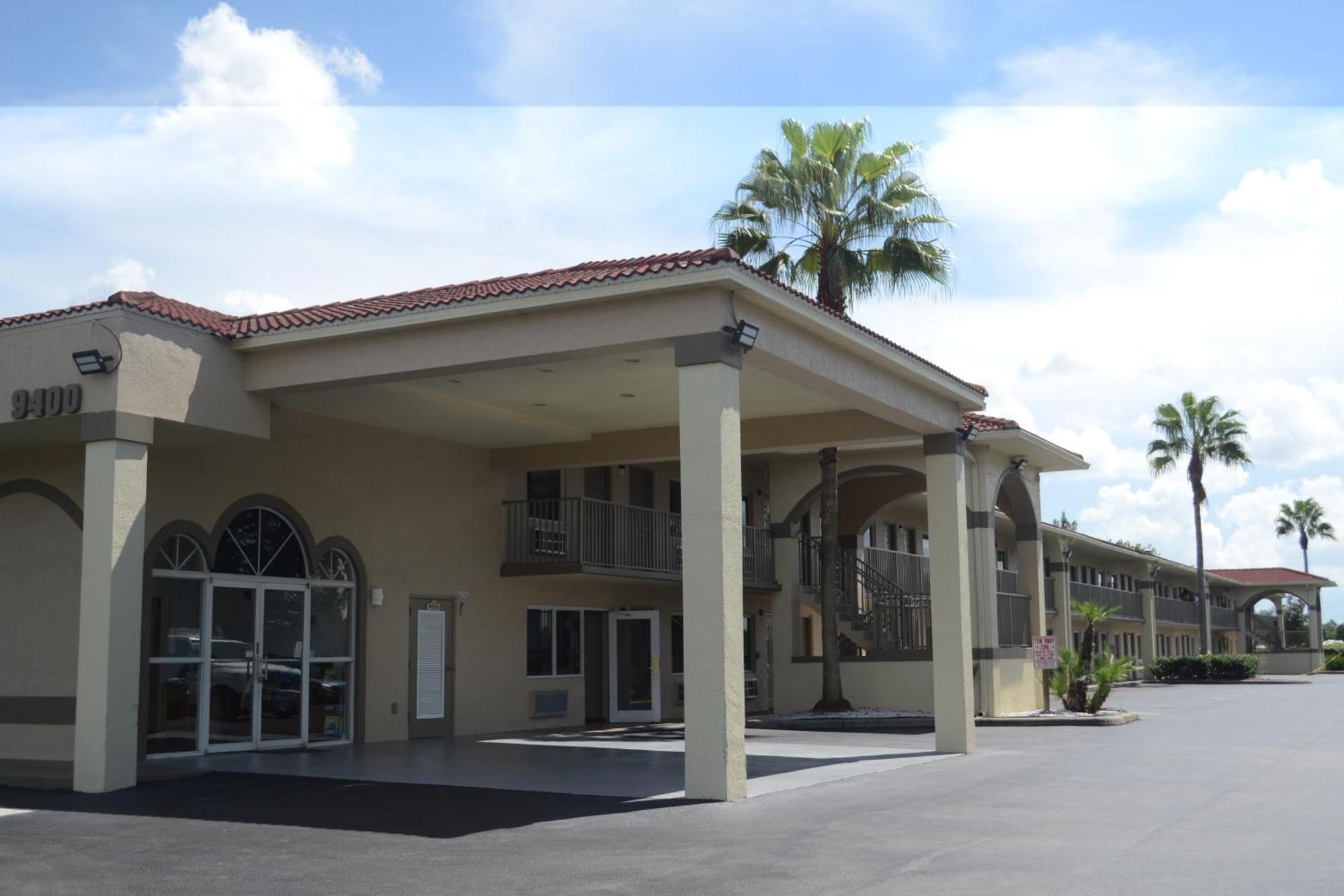 Serena Inn Citrus Ridge 외부 사진